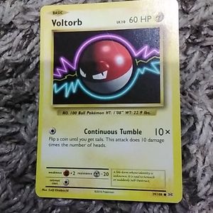 Rare Miscut 2016 Pokemon Xy Evolutions Voltorb